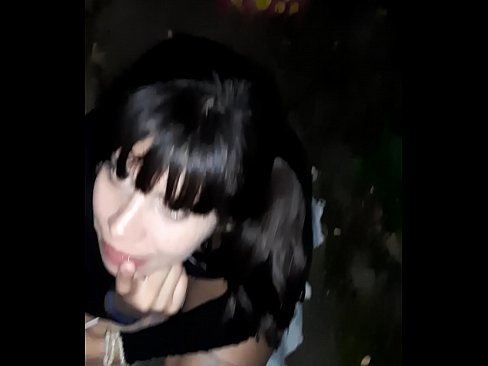 ❤️ سڑک پر کینڈی کے بدلے عضو تناسل کی سوجن مقعد ویڈیو پر ur.prendiporno.ru ❌️
